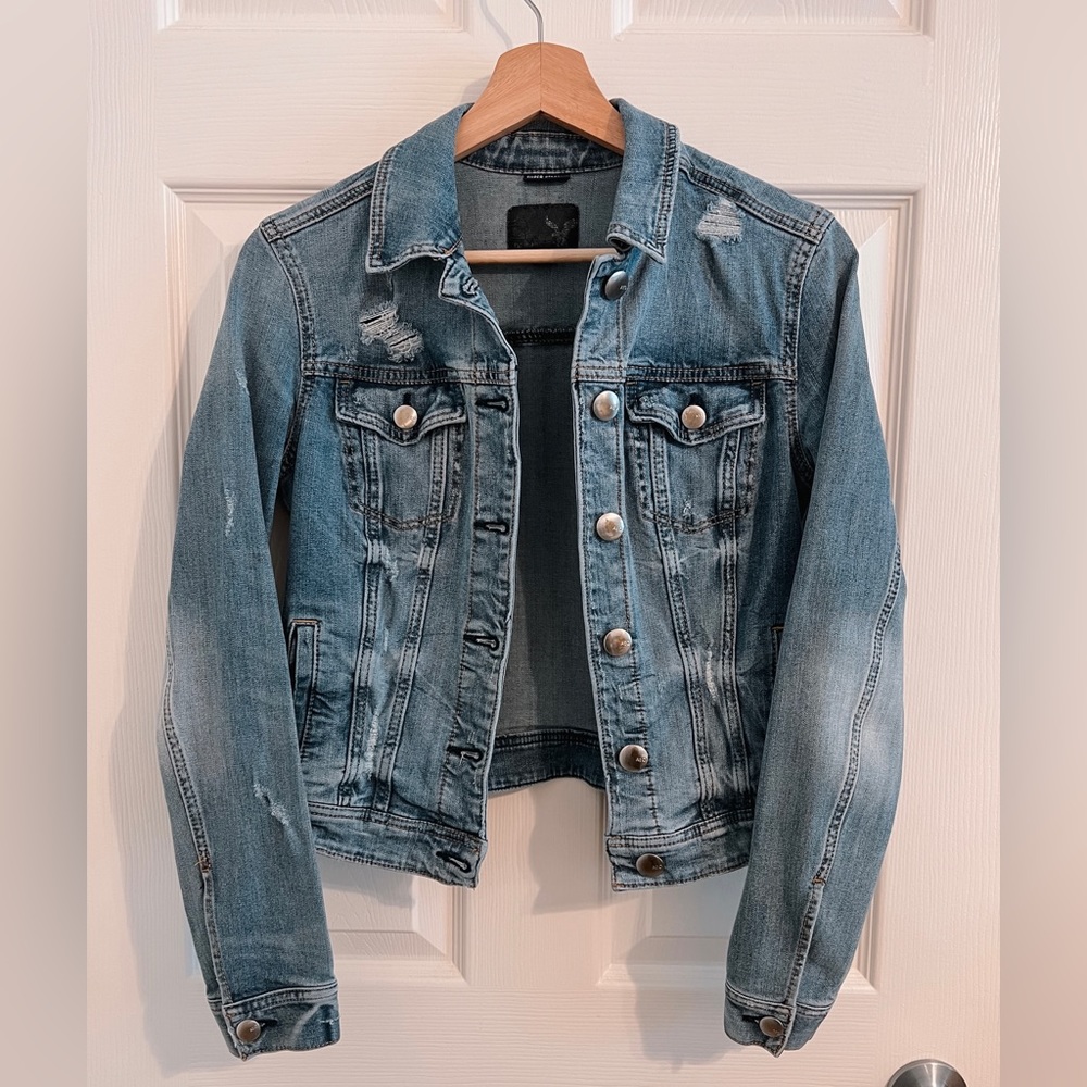 AMERICAN EAGLE JEAN JACKET